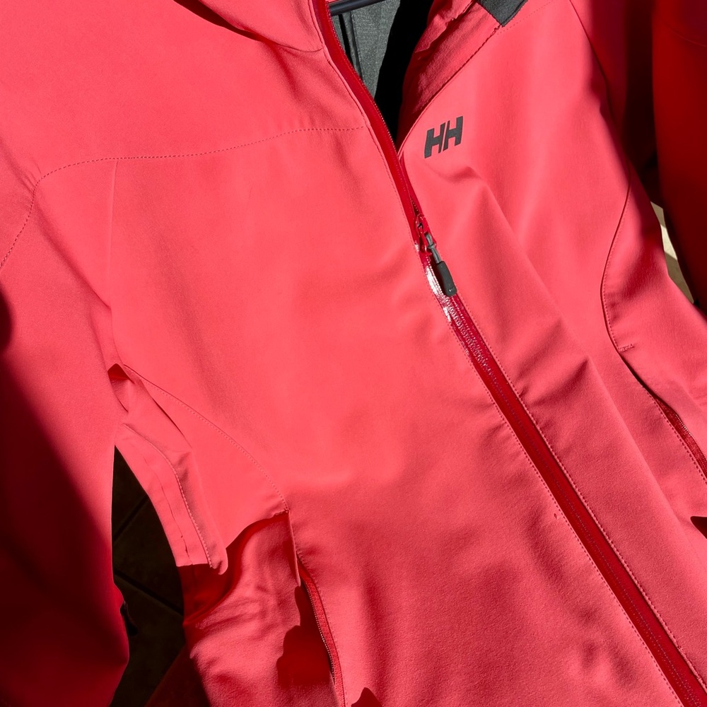 Helly Hansen Jacket - image 4